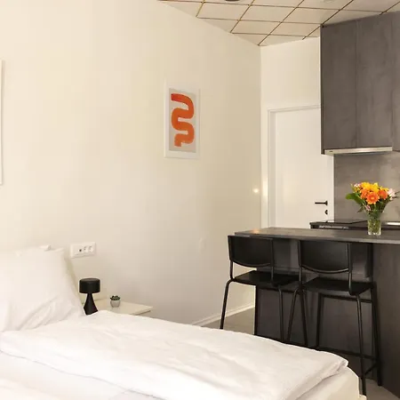 Trzin-mlake W Free Parking