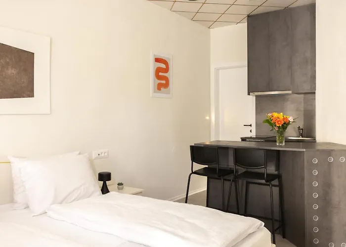 Trzin-mlake W Free Parking